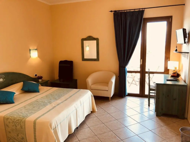 La Perla Hotel