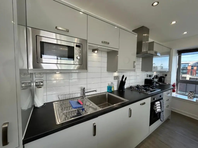 St Enoch Apartment