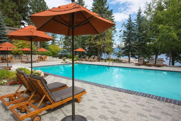 Shore Lodge