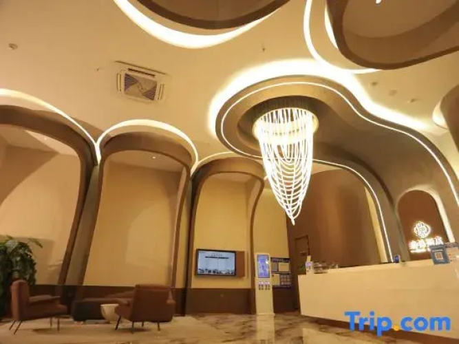 Ruijin Business Hotel