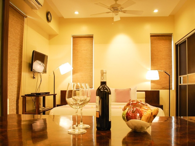 Standard room with land view