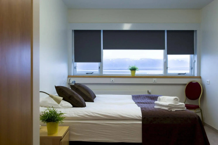 Hotel Mikligardur