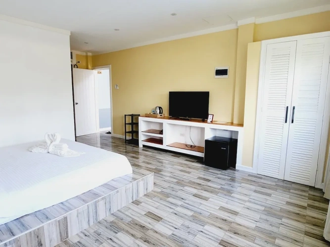 Premier room