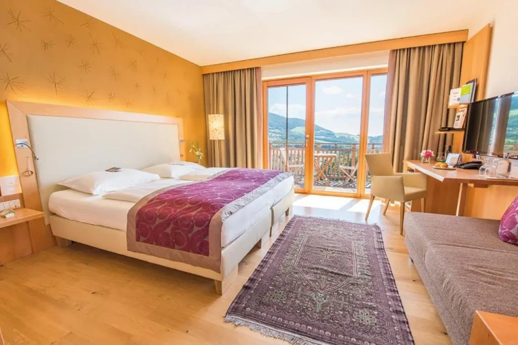 Deluxe Double room with balcony