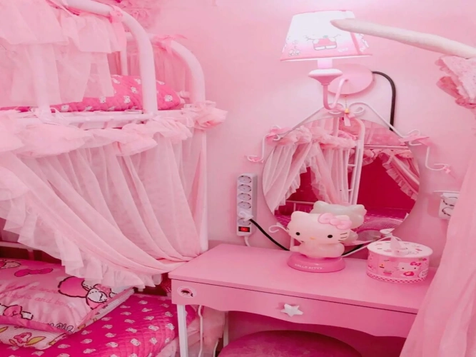 Bed in Dorm (female dorm)