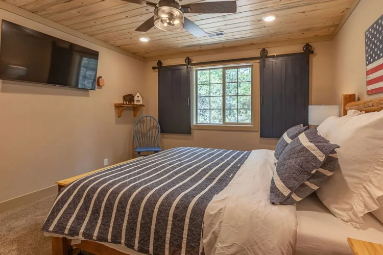 Uncle Chris' Cabin