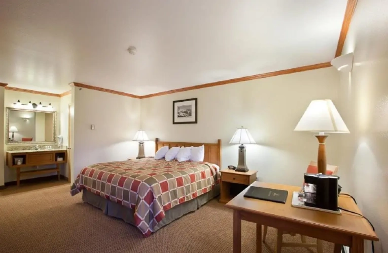 Standard Double room with mountain view