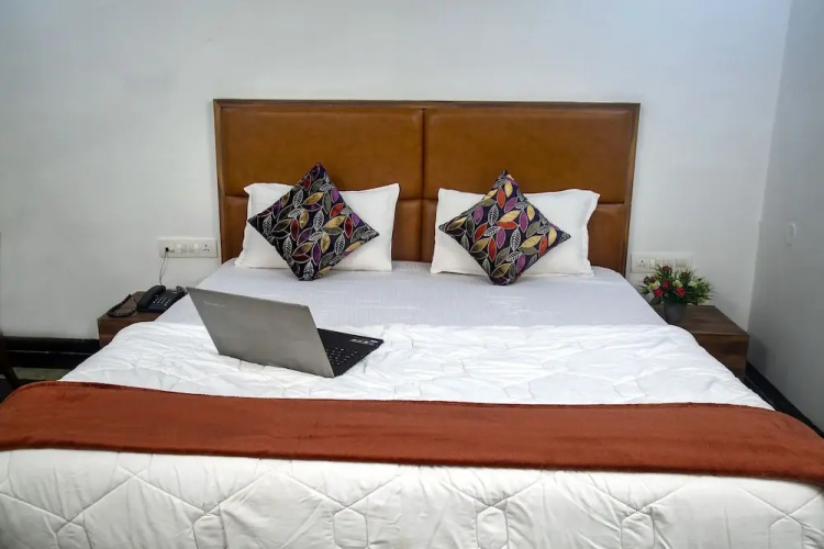 Amaravathi Hotel