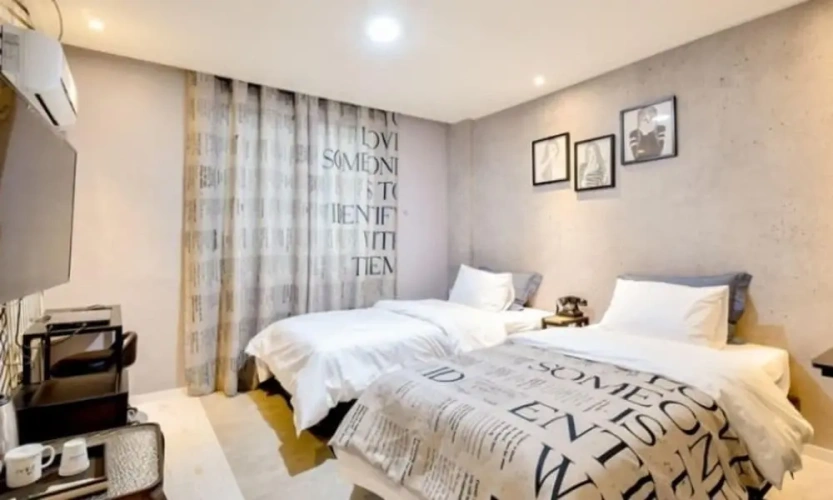 Deluxe Twin room