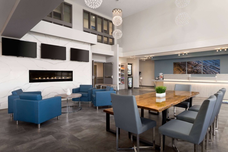 Days Inn By Wyndham Calgary North Balzac photo 13