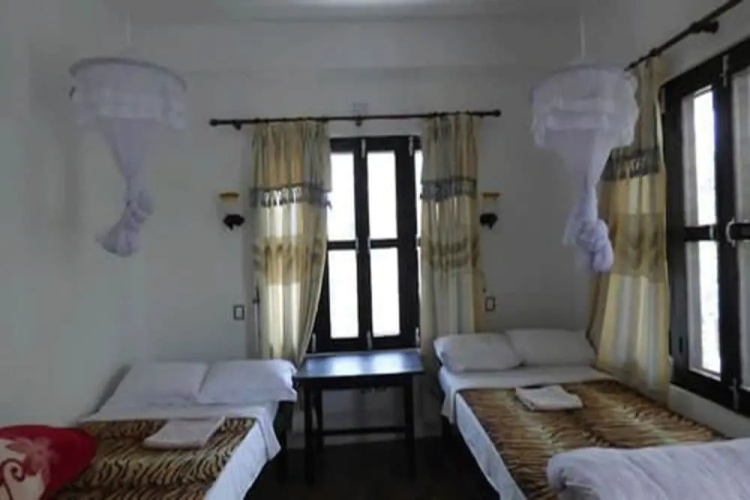 Chitwan Gaida Lodge
