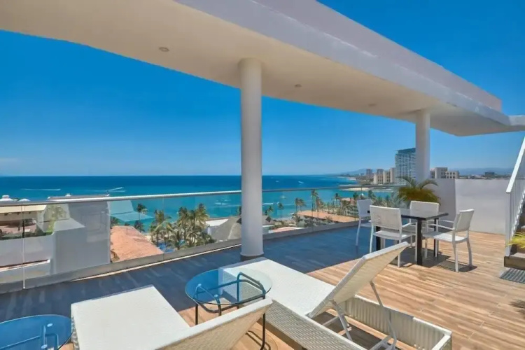 New 1 Br Unit 2 Min From Beach - Pool - King Bed