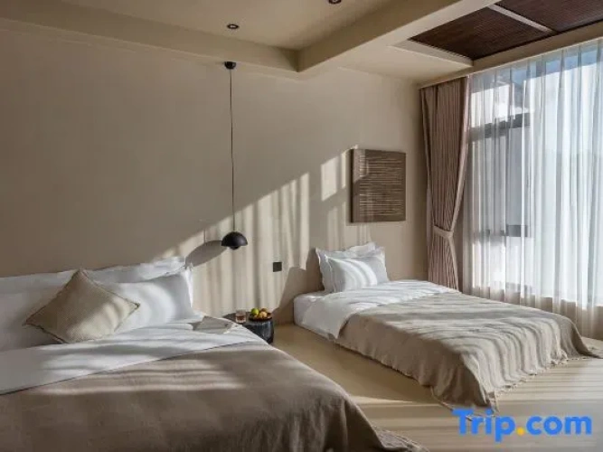 Standard Quadruple room with sea view