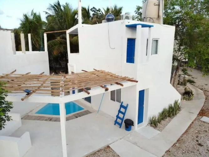 3 Bedrooms Apartment