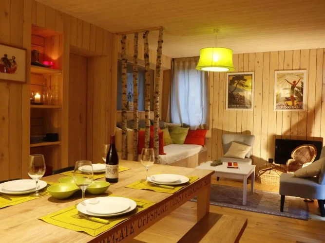 2 Bedrooms Chalet