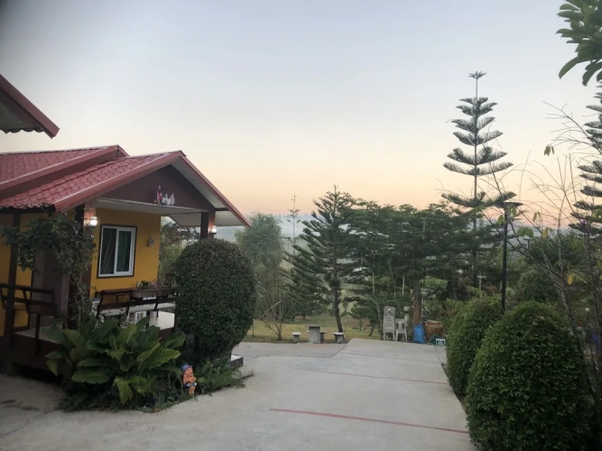 Bungalow with balcony
