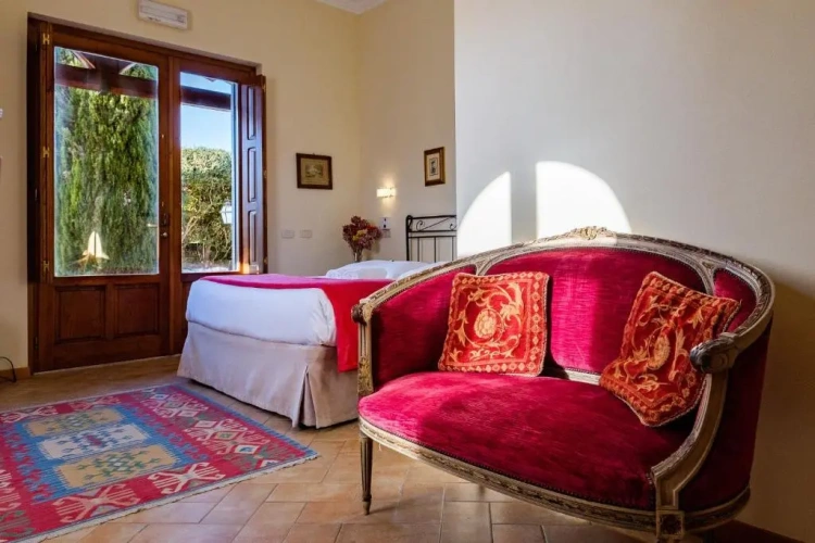 Standard Double room with garden view