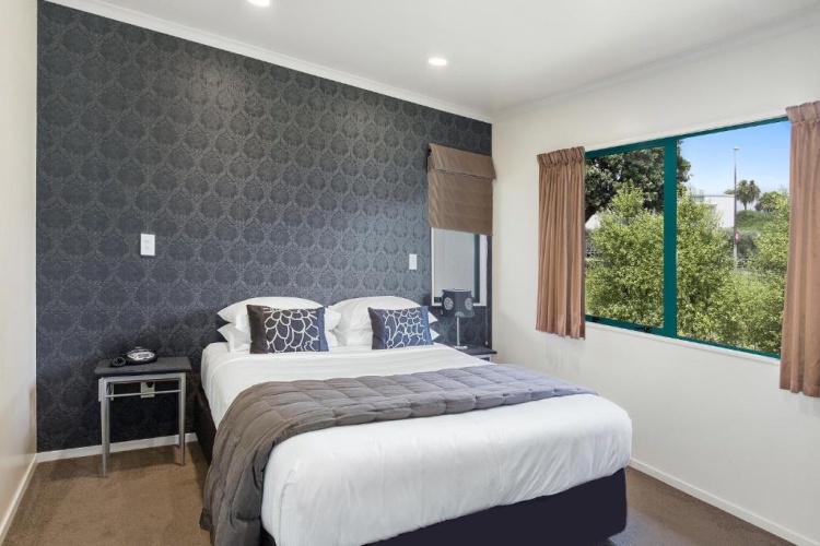 1 Bedroom Double Apartment