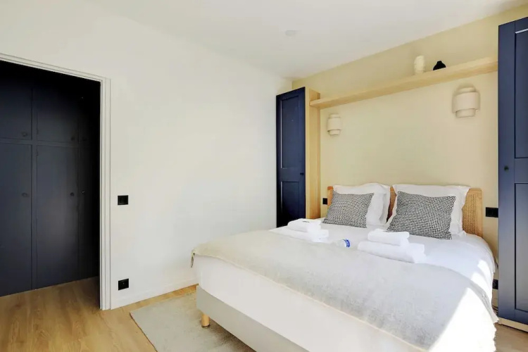 Magnificent 2bd/6p Apartment - Eiffel Tower