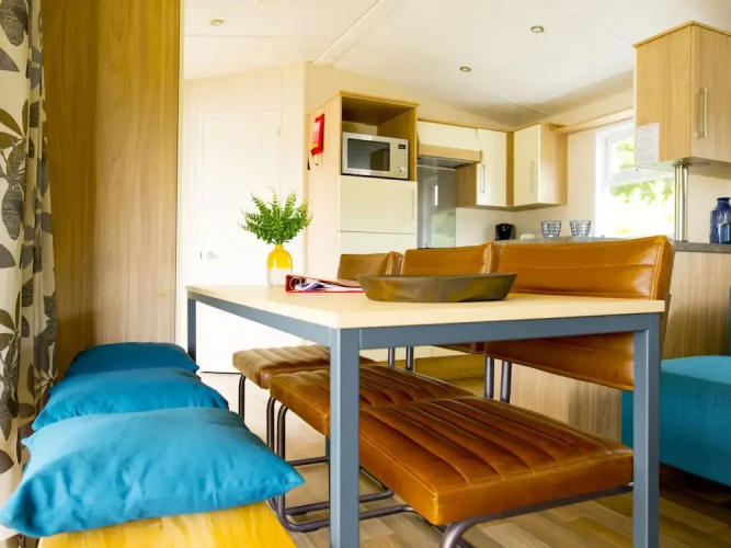 Lodge in Duinhoeve Near Dunes & Playground