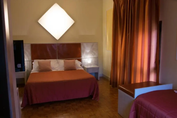 Triple room