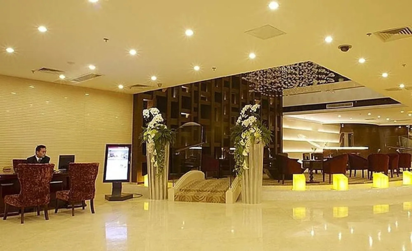 Youfeng Lakeview Hotel