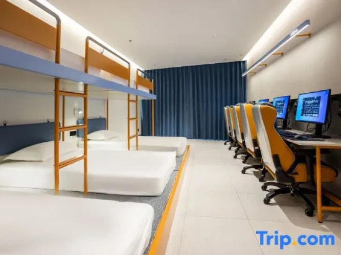 Standard Quintuple room