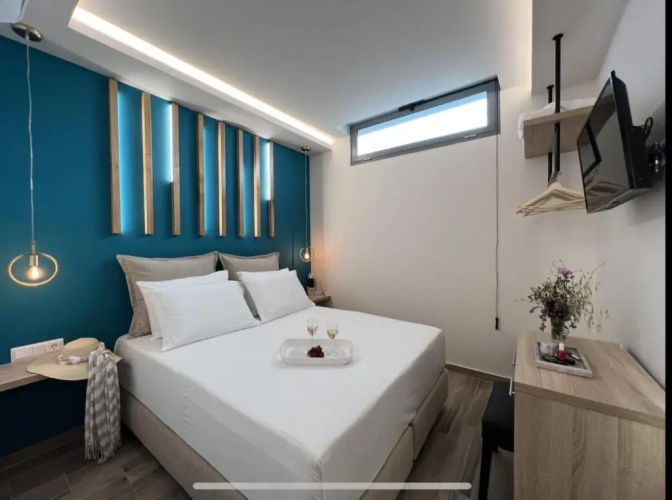 Alikon Adult-Only