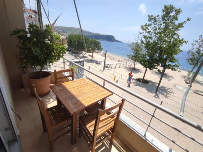 Standard Triple room with balcony and with sea view