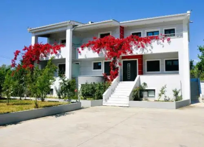 Coronis House