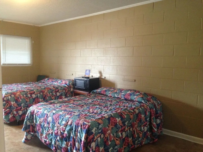 Oasis Motel