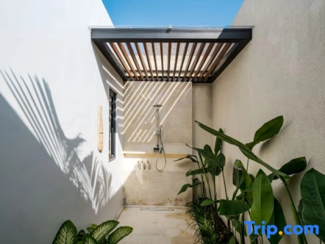 Villa Golden Lion by BaliSuperHost