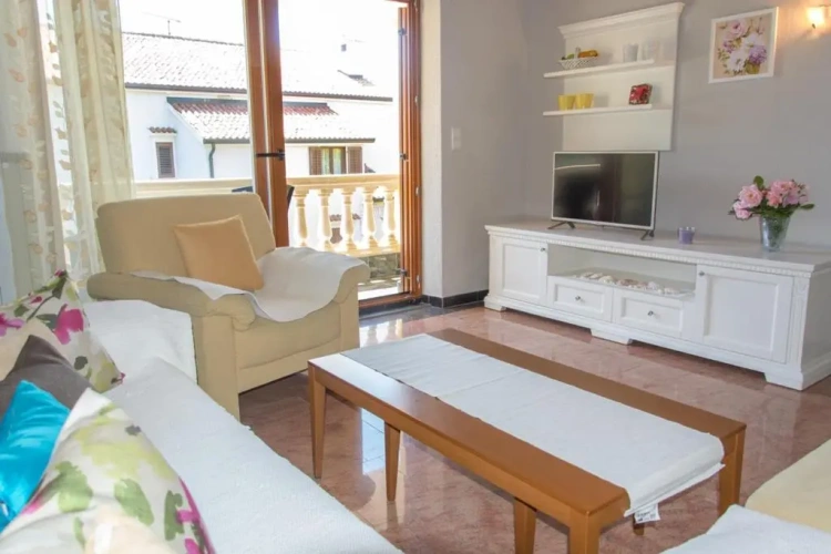 1 Bedroom Apartment with balcony