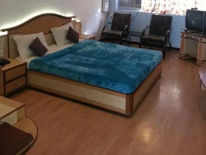 Standard Double room with view