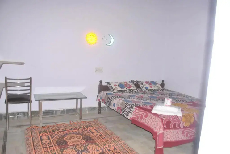 Hotel Sun N Moon