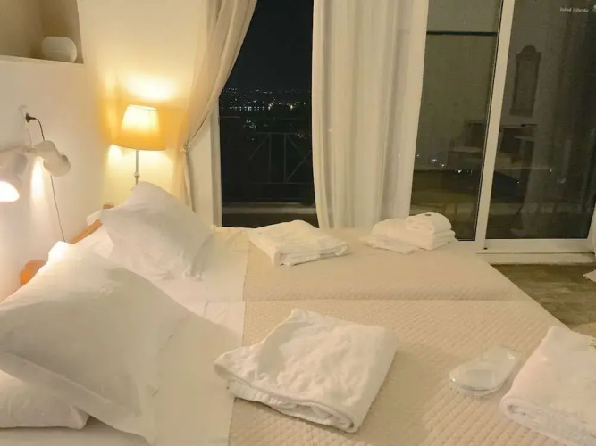 Hotel Akrotiri