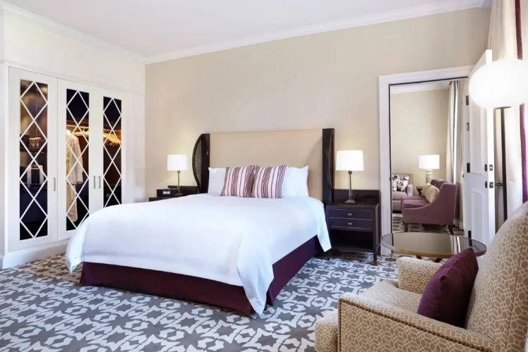 1 Bedroom Suite