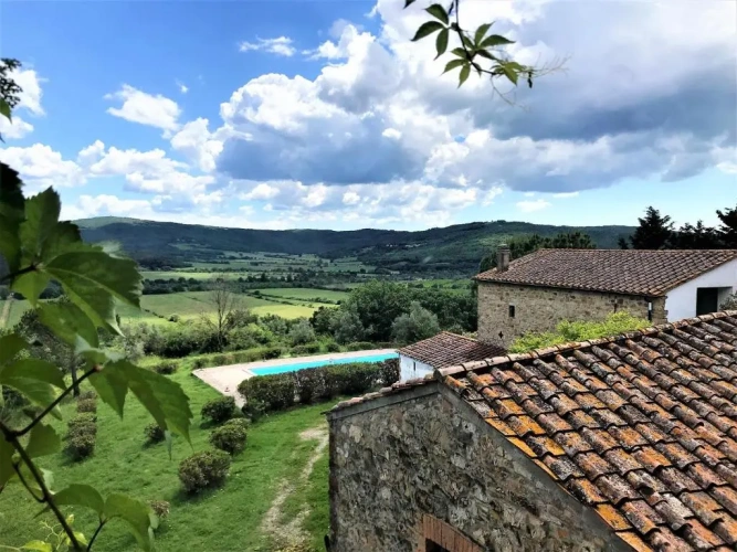 2 Bedrooms Apartment with view