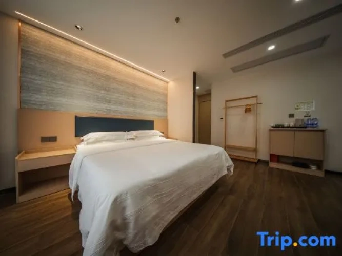 Deluxe Double room with view
