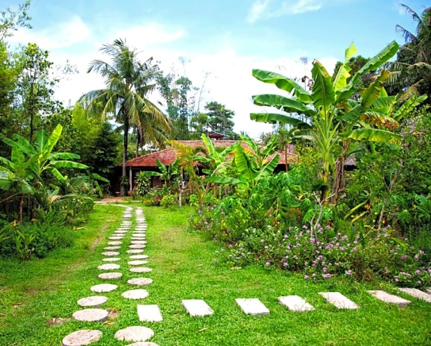 Standard Double room with garden view