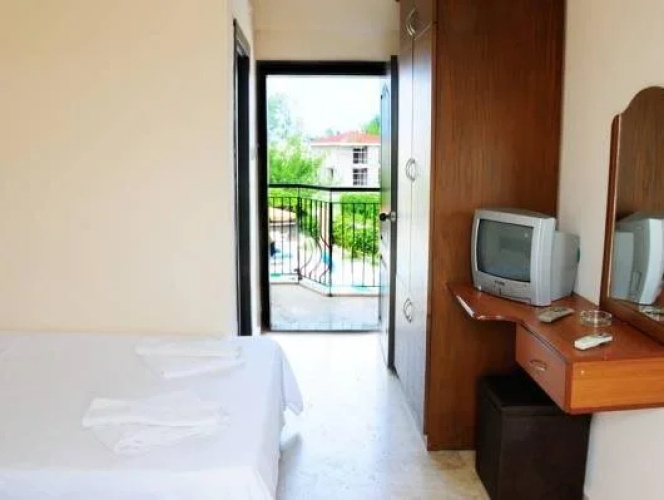 Las Palmeras Hotel