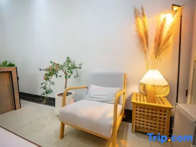 Weizhou Island Haipanwan Homestay