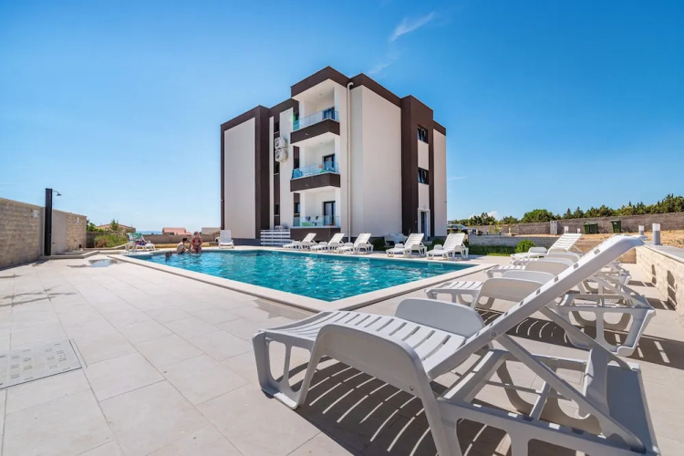 Deluxe Villa Laura for 8