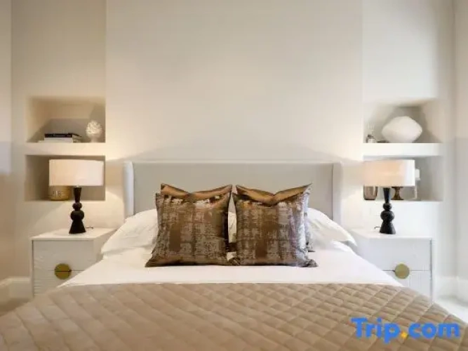 3 Bedrooms Superior Cottage