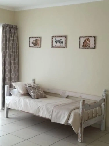 3 Bedrooms Comfort Cottage