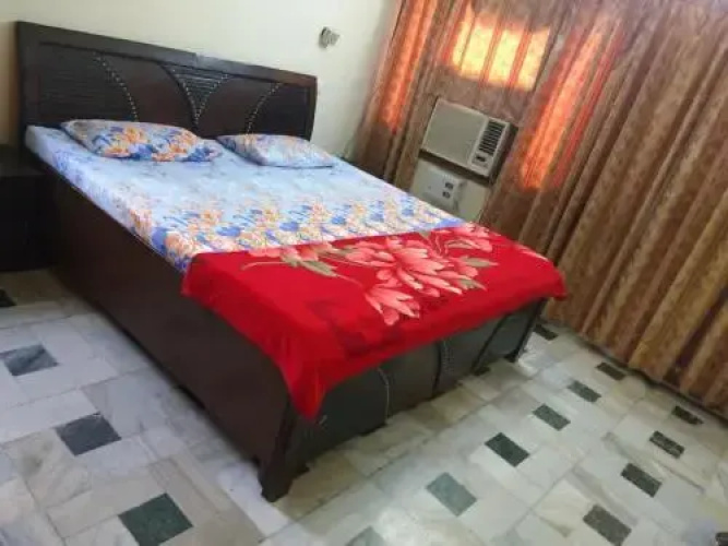 City Motel 16