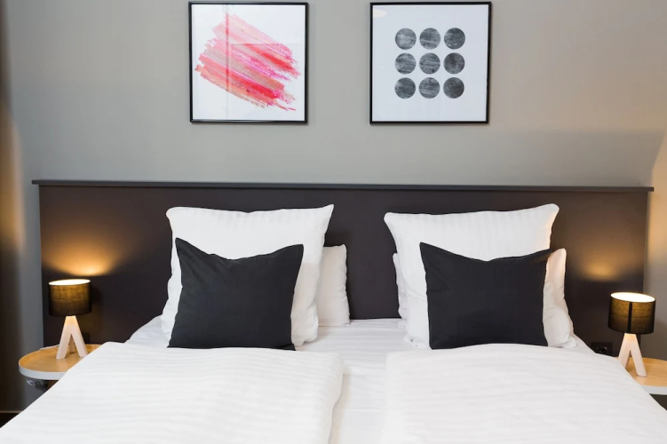 Upper Westside - 3 Bedroom Interior Designed Apartment by BENSIMON apartments