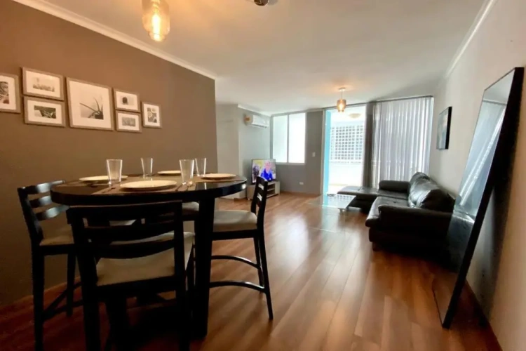 2 Bedrooms Apartment