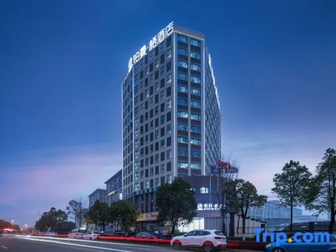The Norman Xi Hotel