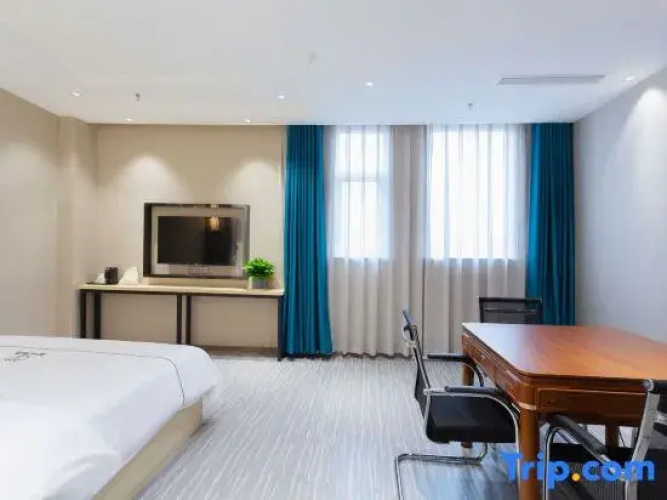 Xiangyang Yihua Hotel
